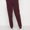 Even&Odd Mujer Regular Fit Jogger With Contrast - Pantalones Deportivos - Dark Red 2 Even&Odd Mujer Regular Fit Jogger With Contrast - Pantalones Deportivos - Dark Red -Even&Odd Ventas 2024 0a98e77cd9fa4395a6c803d13ad7f277
