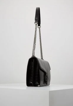 Even&Odd Mujer Bandolera - Black -Even&Odd Ventas 2024 0c9a9e85782941c1b0c8d78417d56dbc