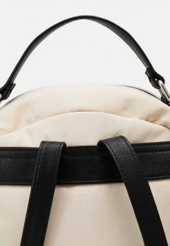 Even&Odd Mujer Mochila - Beige/black 14 Even&Odd Mujer Mochila - Beige/black -Even&Odd Ventas 2024 1172be74310d4e7181c79181421c37d4