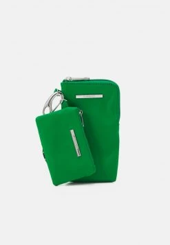 Even&Odd Mujer SET - Funda Para Móvil - Green -Even&Odd Ventas 2024 1446c9528b774b1ba3154e1bd595b16e