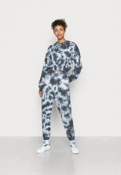Even&Odd Mujer SET - CROPPED SWEAT & JOGGER IN TIE DYE - Sudadera - Grey