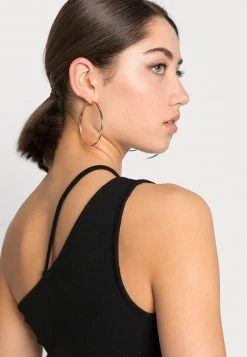 Even&Odd Top - Black, Mujer 11 Even&Odd Top - Black, Mujer -Even&Odd Ventas 2024 1c4ef62d765247fc8f58eef09cc17b64