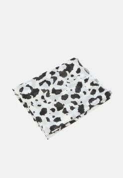 Even&Odd Mujer Bufanda - Off-white/black/grey -Even&Odd Ventas 2024 20760e4185614717ab1368953fbde007