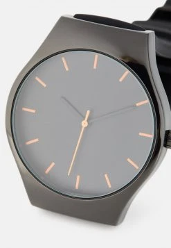 Even&Odd Mujer Reloj - Black 13 Even&Odd Mujer Reloj - Black -Even&Odd Ventas 2024 4083fac00c5249688843d899e3ab3dcc