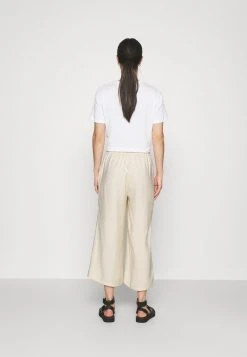 Even&Odd Cropped Wide Leg Trouser - Pantalones - Off White, Mujer -Even&Odd Ventas 2024 43440b3c1f7e4150b7845591d9b6b76d