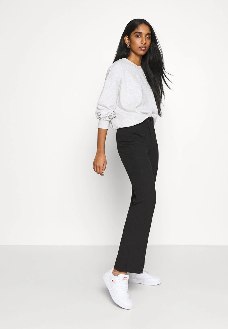 Even&Odd Mujer KICKFLARE BITTON UP TROUSER - Pantalones - Black 6 Even&Odd Mujer KICKFLARE BITTON UP TROUSER - Pantalones - Black - Imagen 4