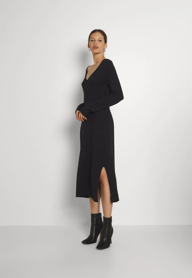 Even&Odd Mujer KNIT MAXI V NECK DRESS WITH SLIT - Vestido De Punto - Black 4 Even&Odd Mujer KNIT MAXI V NECK DRESS WITH SLIT - Vestido De Punto - Black - Imagen 2