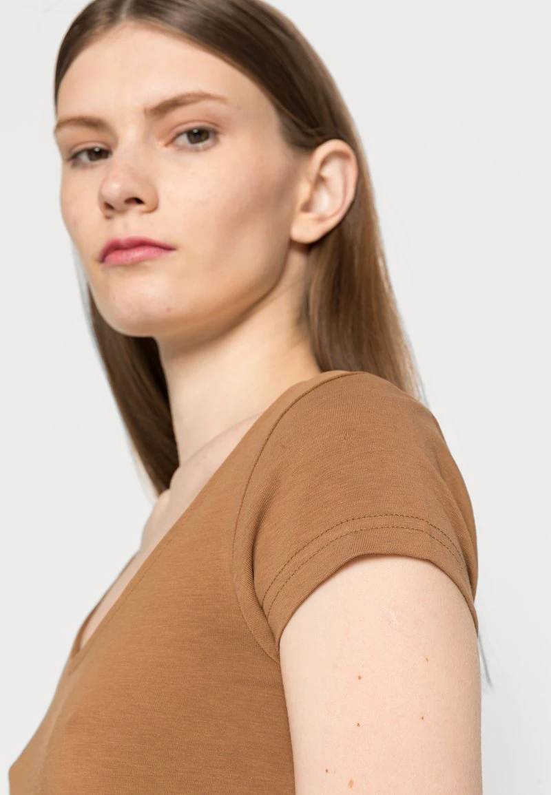 Even&Odd Mujer 2 PACK - Vestido Ligero - Black/brown 8 Even&Odd Mujer 2 PACK - Vestido Ligero - Black/brown - Imagen 6