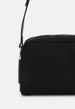 Even&Odd Mujer Bandolera - Black -Even&Odd Ventas 2024 4eaad2bc5da54307bda116999187b23a