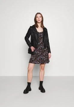 Even&Odd Mujer Vestido Ligero - Black 10 Even&Odd Mujer Vestido Ligero - Black -Even&Odd Ventas 2024 50fa8fc7330f4bb29b79d2f8d855966c