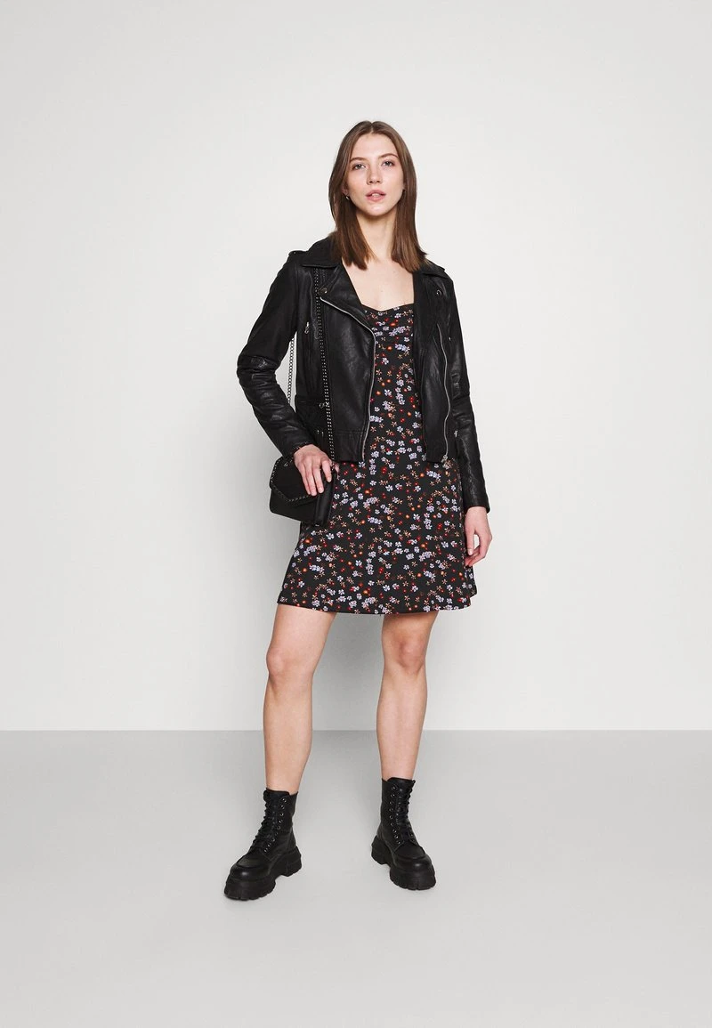 Even&Odd Mujer Vestido Ligero - Black 4 Even&Odd Mujer Vestido Ligero - Black - Imagen 2