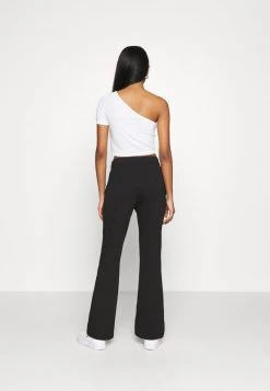 Even&Odd Mujer KICKFLARE BITTON UP TROUSER - Pantalones - Black 10 Even&Odd Mujer KICKFLARE BITTON UP TROUSER - Pantalones - Black -Even&Odd Ventas 2024 58ee4d1adc49463099af398cd16d3324