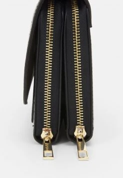 Even&Odd Mujer Bandolera - Black -Even&Odd Ventas 2024 5a33ce57c03f4abfacb8c5694ca429ce