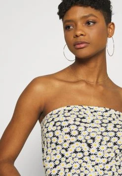 Even&Odd Mujer 2 PACK - Top - Black/multi-coloured 14 Even&Odd Mujer 2 PACK - Top - Black/multi-coloured -Even&Odd Ventas 2024 5d1a3676ee49435fb6f4c978a2e788d3