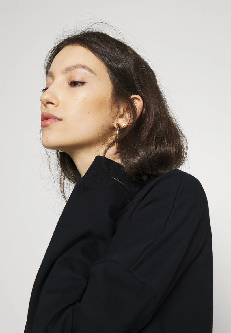 Even&Odd Mujer BASIC OVERSIZE SWEATSHIRT - Sudadera - Black 8 Even&Odd Mujer BASIC OVERSIZE SWEATSHIRT - Sudadera - Black - Imagen 6