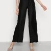 Even&Odd Plisse Scallop Hem Trouser - Pantalones - Black, Mujer -Even&Odd Ventas 2024 5f1acd8bae674814b00a386ac6921719
