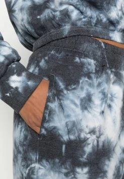 Even&Odd Mujer SET - CROPPED SWEAT & JOGGER IN TIE DYE - Sudadera - Grey -Even&Odd Ventas 2024 701e26188b274b60a460f7946e6d8612