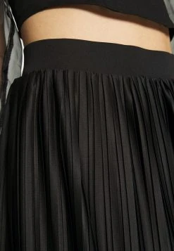 Even&Odd Mujer Falda Acampanada - Black -Even&Odd Ventas 2024 735c297cd30c4895b6f88ef2020ef67a