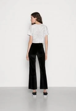 Even&Odd Mujer Velvet Flared Leg Trousers - Pantalones - Black -Even&Odd Ventas 2024 75cf528def204d9db43792beb99b19fd