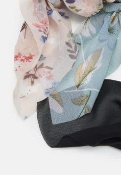 Even&Odd Mujer 3 PACK - Hair Styling Accessory - Black/pink/blue -Even&Odd Ventas 2024 889b294140294bb5aa4f6dc99b04fad9