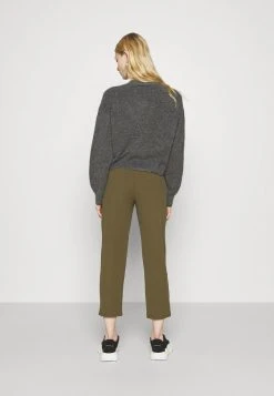 Even&Odd Mujer TAPERED PANTS WITH DART DETAIL - Pantalones - Olive -Even&Odd Ventas 2024 ba78ea180c0b4d9980f3346c26824ef4