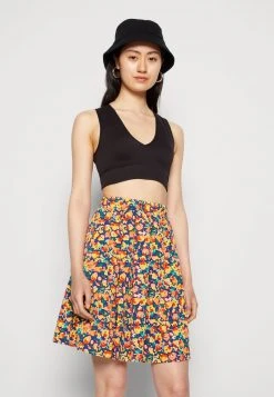 Even&Odd Mujer Top - Black 11 Even&Odd Mujer Top - Black -Even&Odd Ventas 2024 bd928f9a79de45c1ae49509cacc7f478