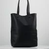 Even&Odd Mujer Bolso Shopping - Black 1 Even&Odd Mujer Bolso Shopping - Black -Even&Odd Ventas 2024 c0436b668d7e43df9a0ea81d859485bc