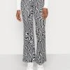 Even&Odd Mujer Pantalones - Black/white