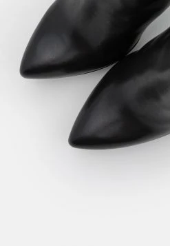 Even&Odd Mujer LEATHER - Botas De Tacón - Black 13 Even&Odd Mujer LEATHER - Botas De Tacón - Black -Even&Odd Ventas 2024 d4cfcf2b26634b768be0ebd579347f99