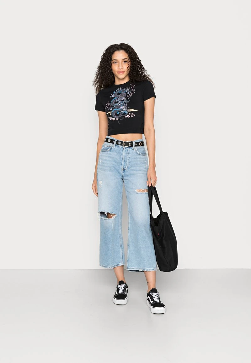 Even&Odd Mujer TAYLOR JAPANESE DRAGON WITH FLOWERS TEE - Camiseta Estampada - Black 4 Even&Odd Mujer TAYLOR JAPANESE DRAGON WITH FLOWERS TEE - Camiseta Estampada - Black - Imagen 2