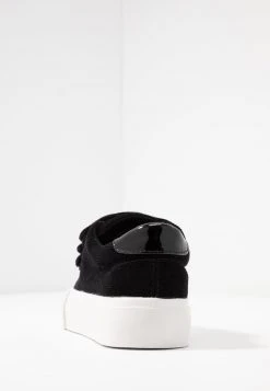 Even&Odd Zapatillas - Black, Mujer 15 Even&Odd Zapatillas - Black, Mujer -Even&Odd Ventas 2024 ed76b47d49204eb7b1ae3ea0d5e510e3