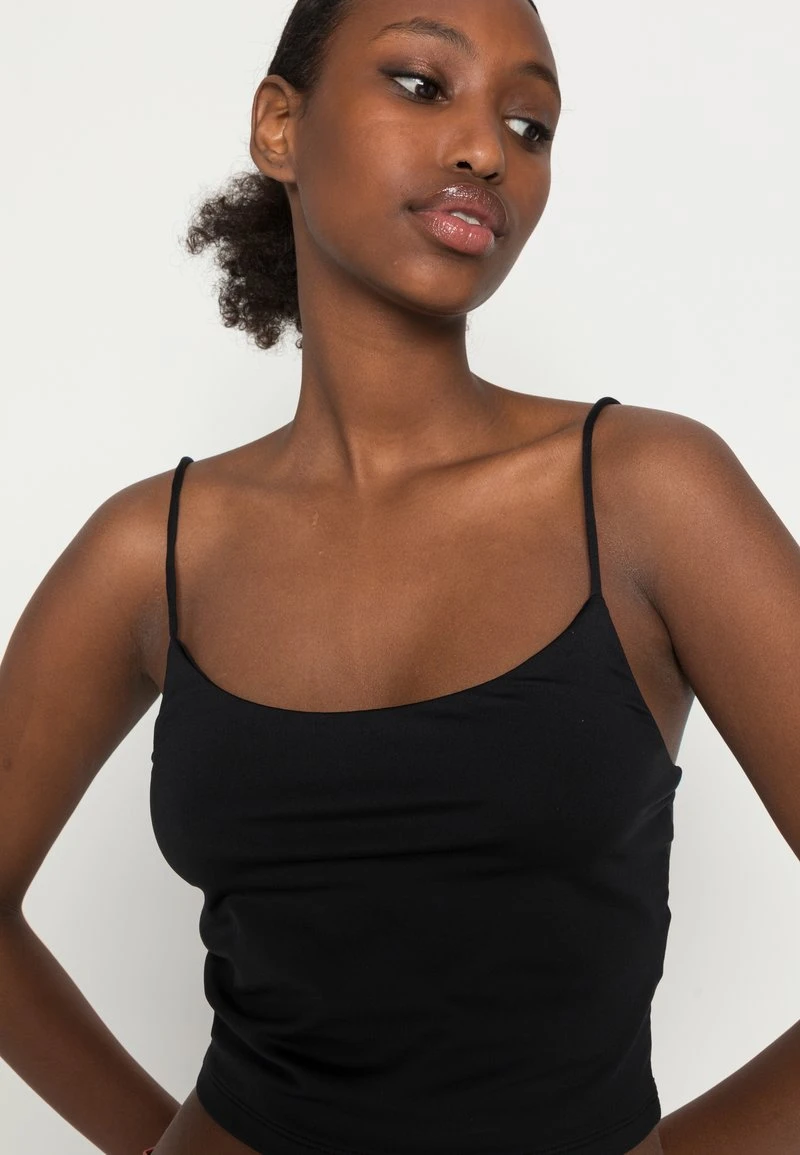 Even&Odd Mujer Top - Black 7 Even&Odd Mujer Top - Black - Imagen 5