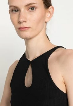 Even&Odd Mujer Top - Black 11 Even&Odd Mujer Top - Black -Even&Odd Ventas 2024 f0a139df83514908af5695916a4924ad